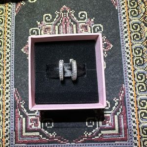 Pandora small sparkling hoops